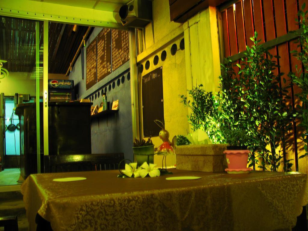 Cshouse Otel Chiang Mai Dış mekan fotoğraf