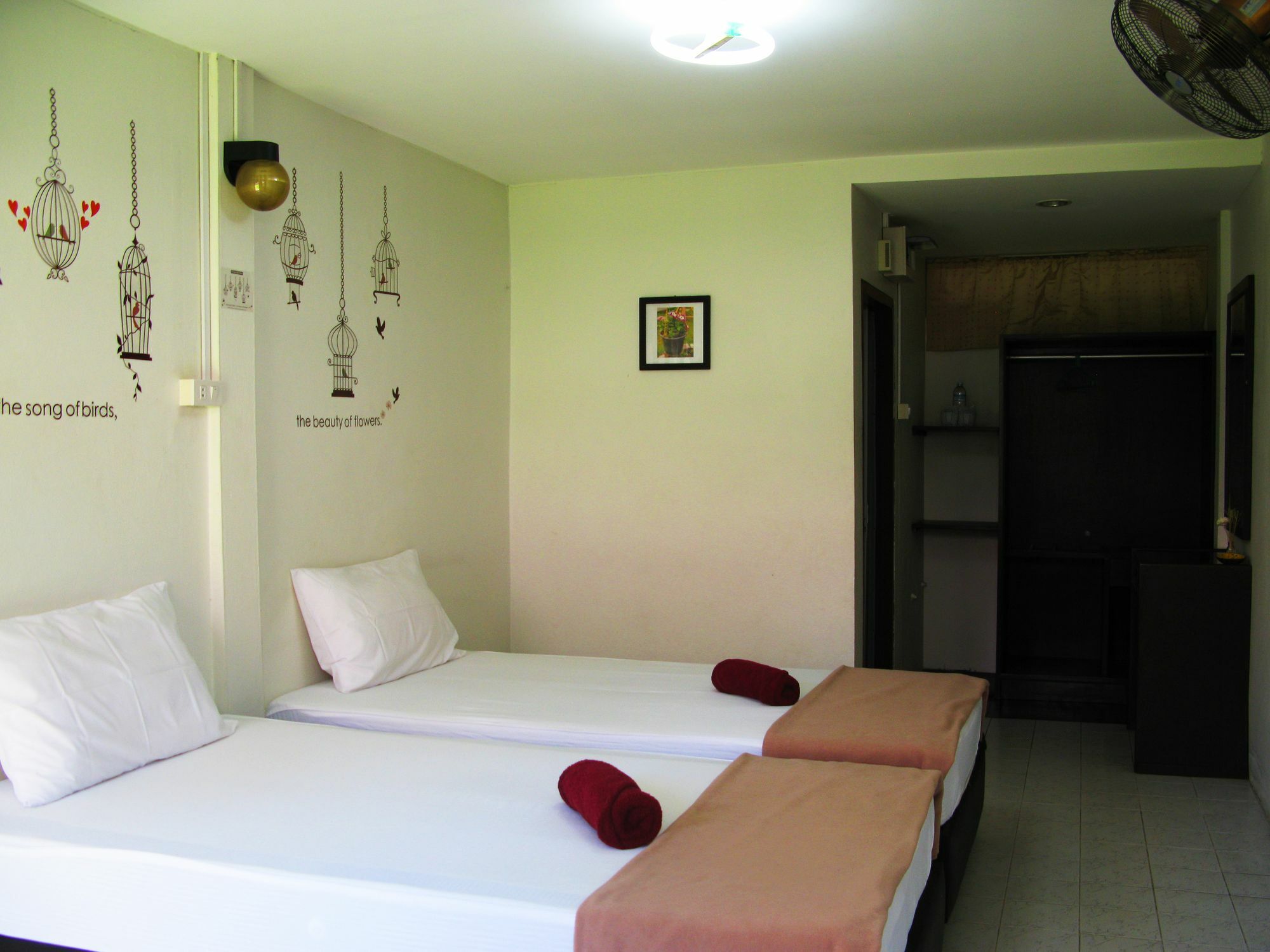Cshouse Otel Chiang Mai Dış mekan fotoğraf
