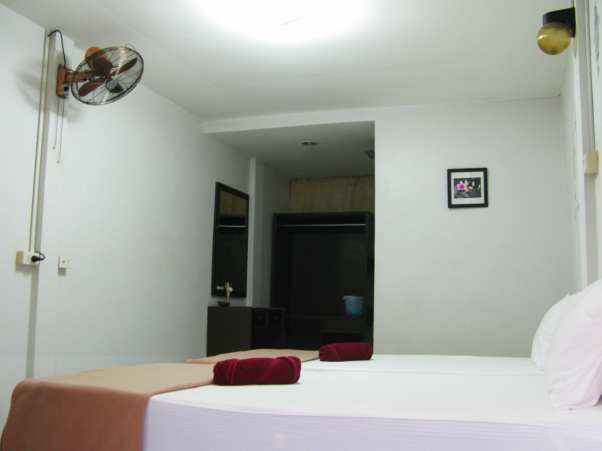 Cshouse Otel Chiang Mai Dış mekan fotoğraf