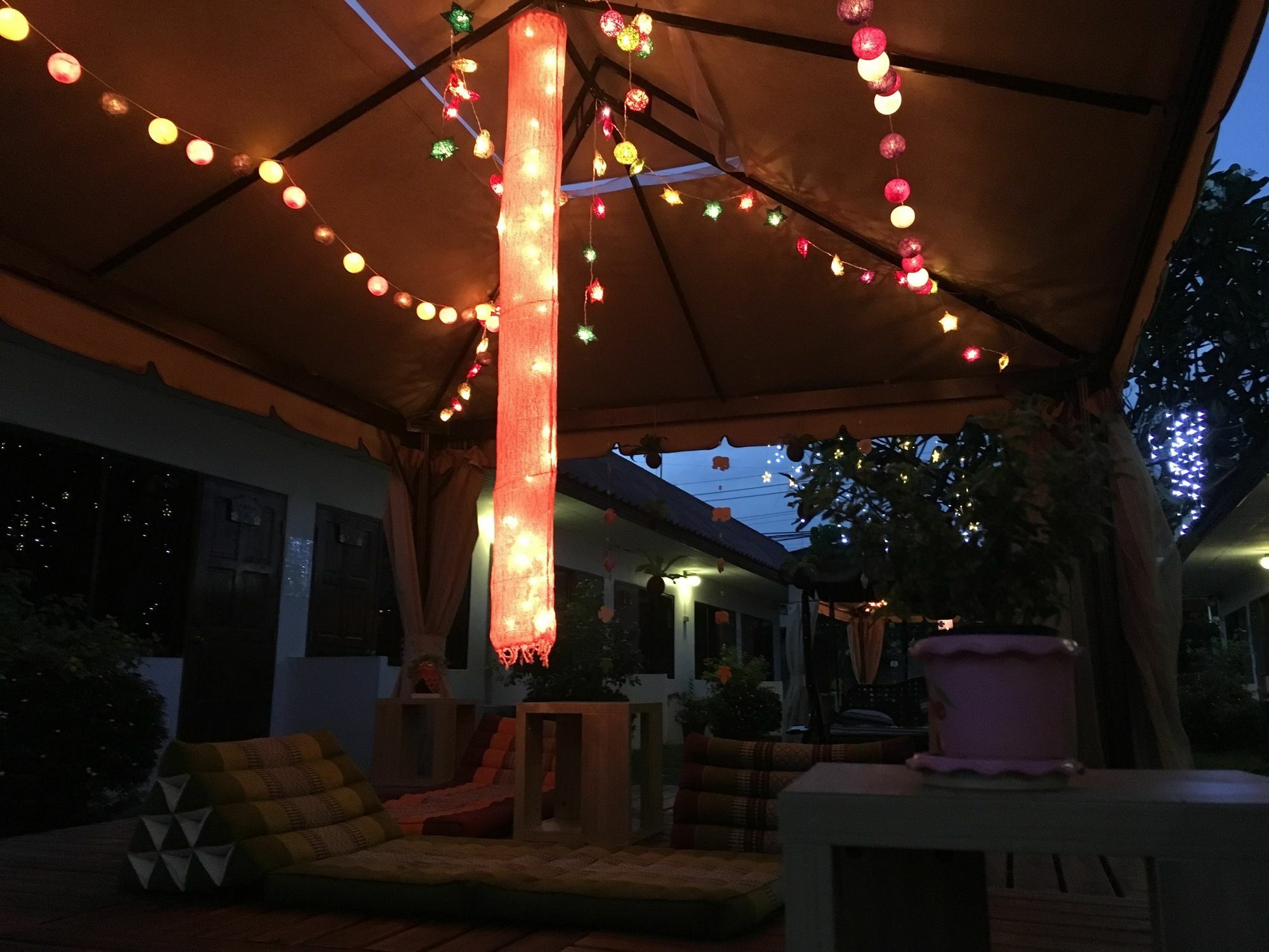 Cshouse Otel Chiang Mai Dış mekan fotoğraf
